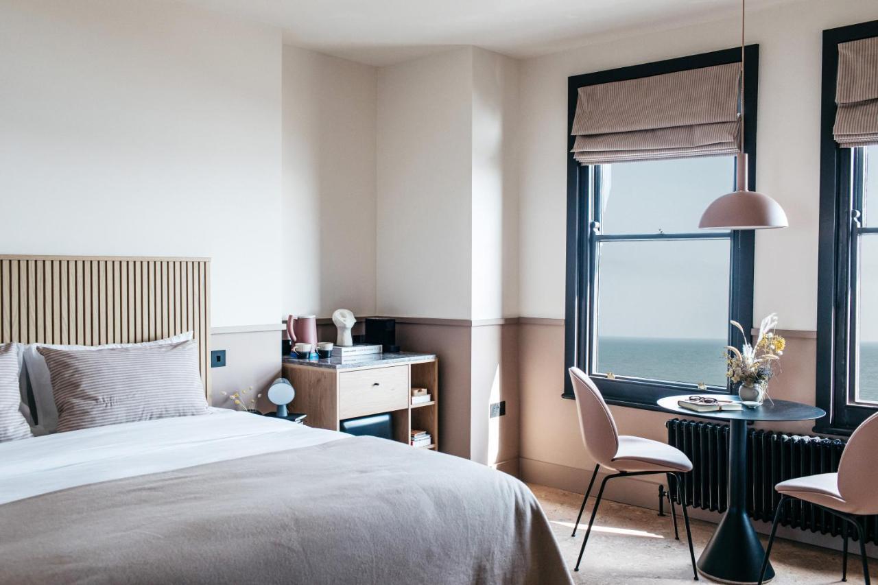 Port Hotel Eastbourne Ngoại thất bức ảnh