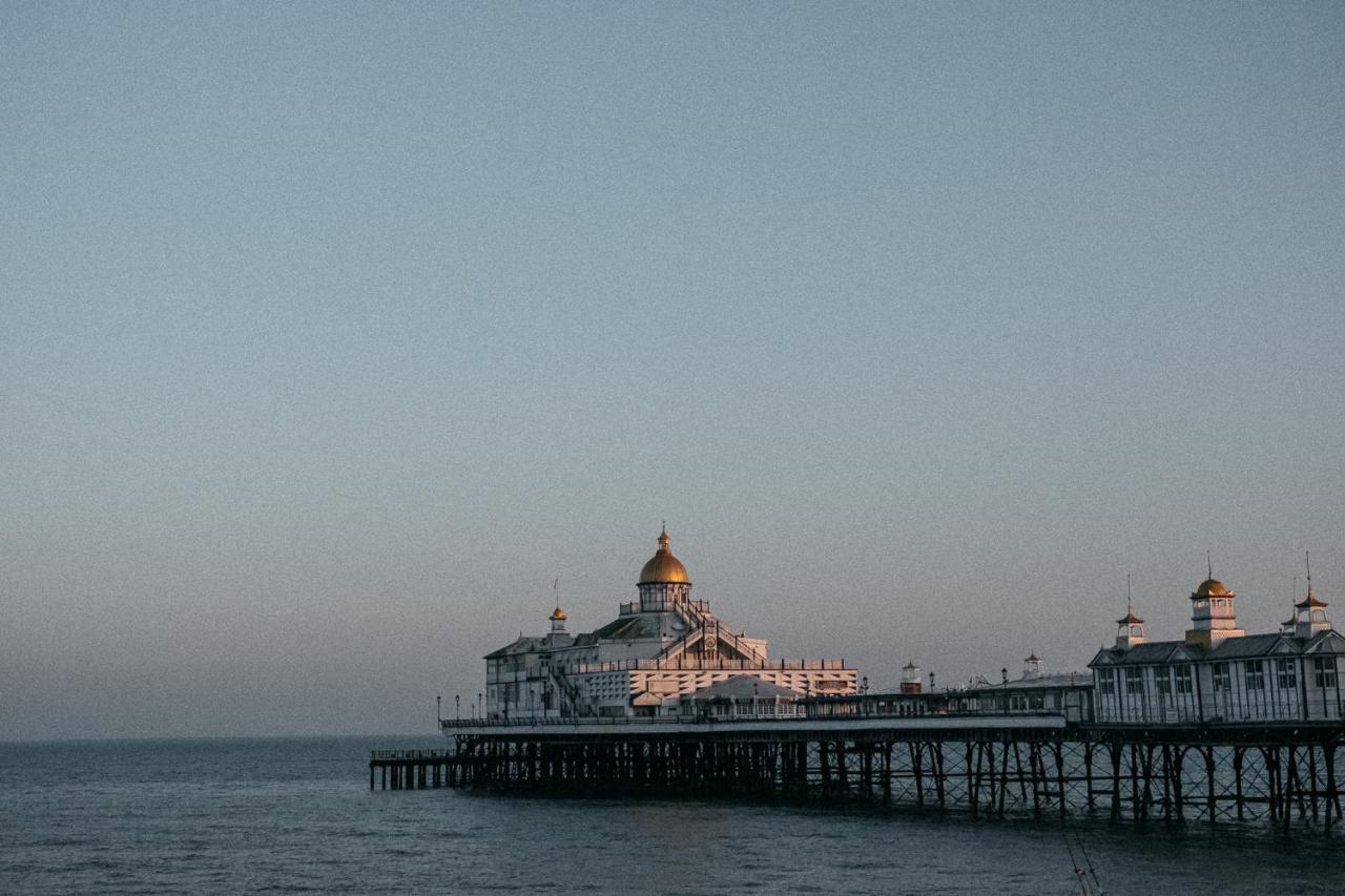 Port Hotel Eastbourne Ngoại thất bức ảnh